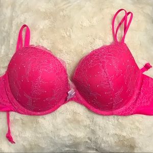 Victoria’s Secret Very Sexy Push-up bra